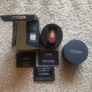 Eco-drive Citizen pink display, rose gold